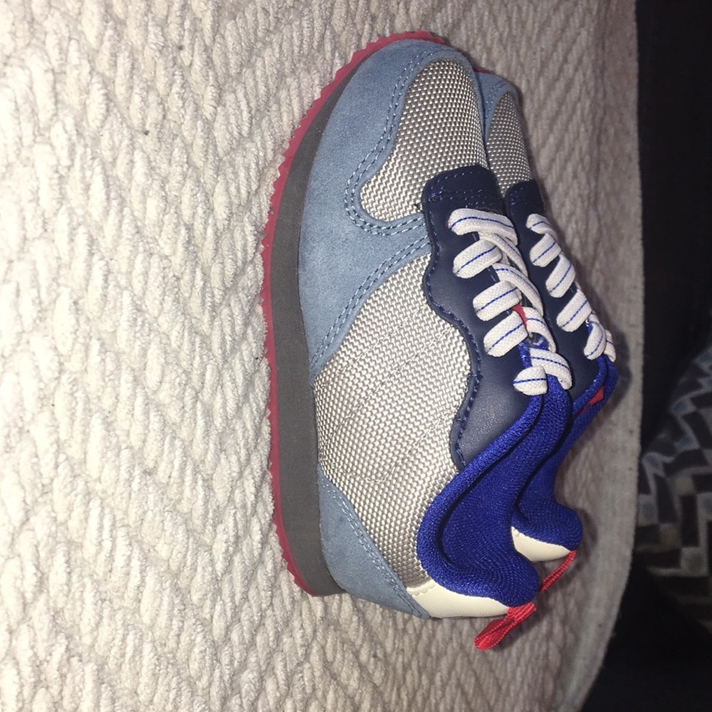 Boys GAP Brand New Sneakers! ***Never Worn***